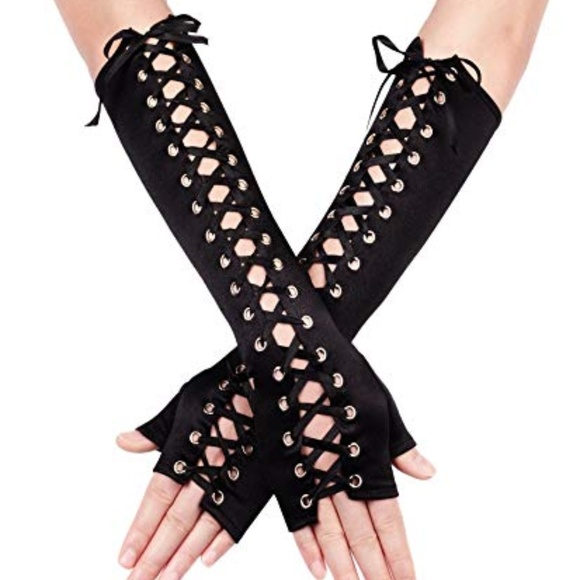 Accessories - NWT Black Satin Gloves - GREAT HALLOWEEN ACCESSORY Accessories - NWT Black Satin Gloves - GREAT HALLOWEEN ACCESSORY